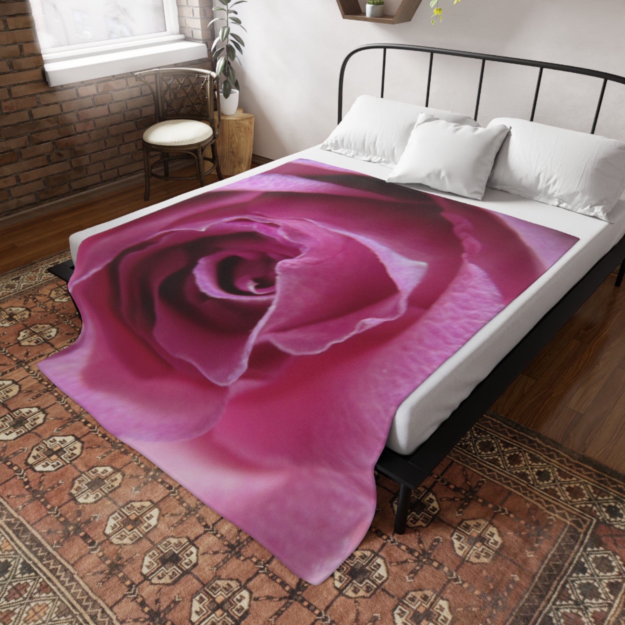 Realistic Single Rose Plush Fleece Blanket - Luxurious Garden Comfort Bedding | Blossom Blankets