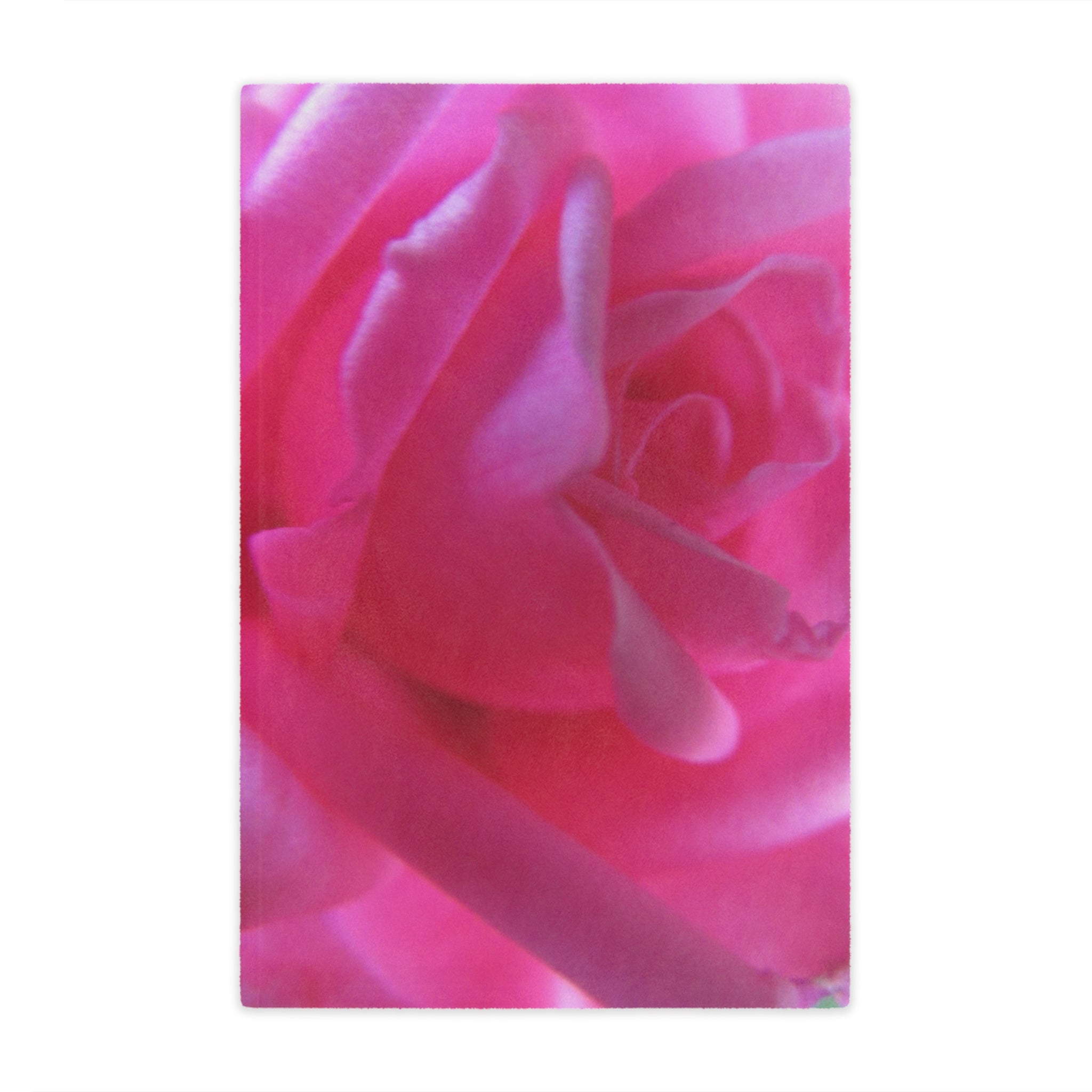 Realistic Vibrant Pink Rose Minky Blanket - Luxurious Garden Comfort Bedding | Blossom Blankets