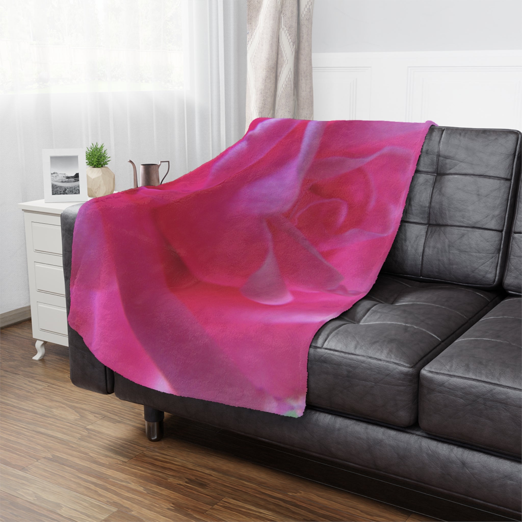 Realistic Vibrant Pink Rose Minky Blanket - Luxurious Garden Comfort Bedding | Blossom Blankets