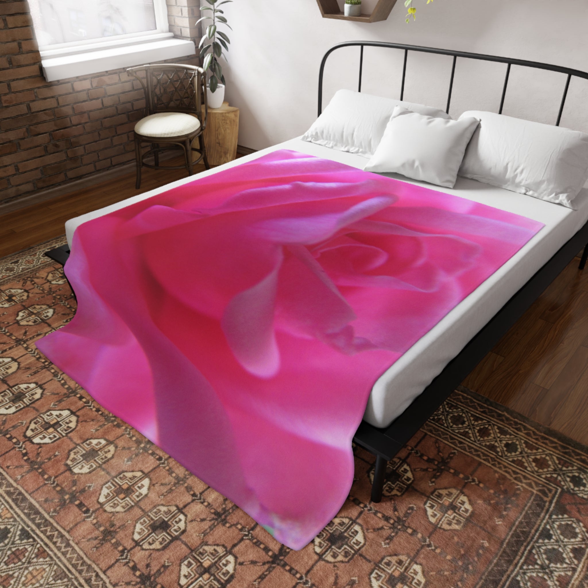 Soft Floral Rose | Fleece Blanket | Blossom Blankets