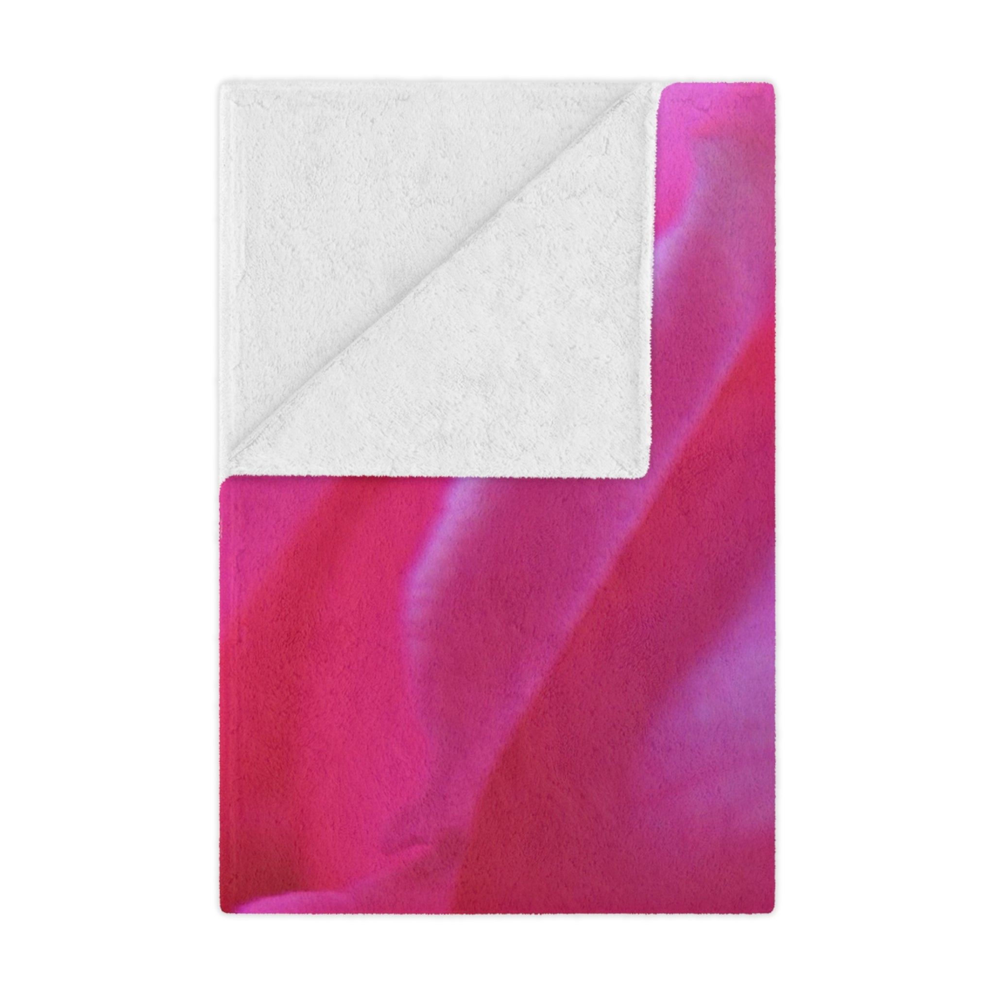 Realistic Vibrant Pink Rose Minky Blanket - Luxurious Garden Comfort Bedding | Blossom Blankets